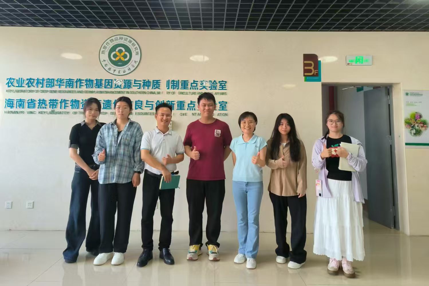 1761902727874442.jpg 1761902727874442.jpg