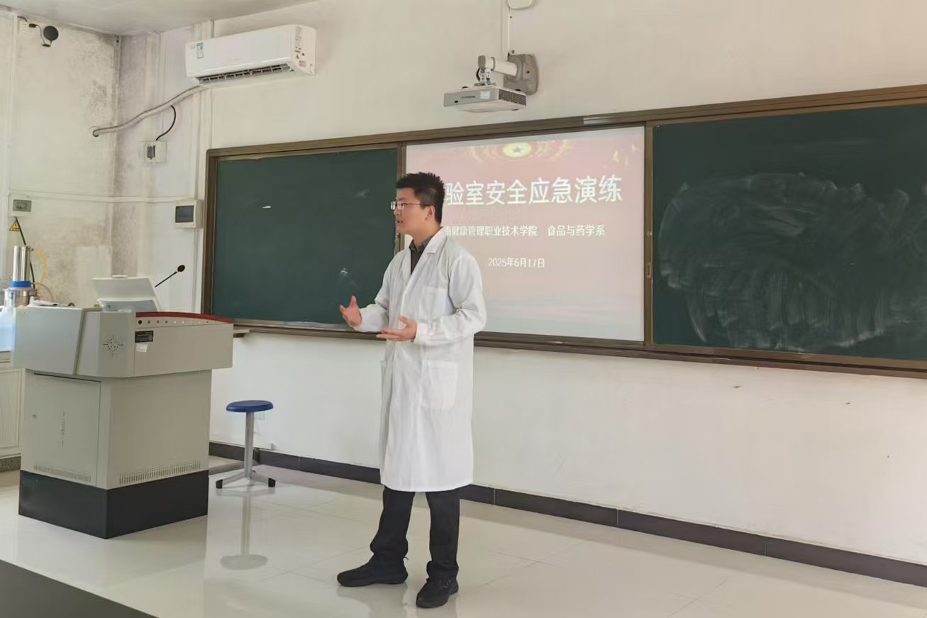 1761904057718852.jpg 1761904057718852.jpg