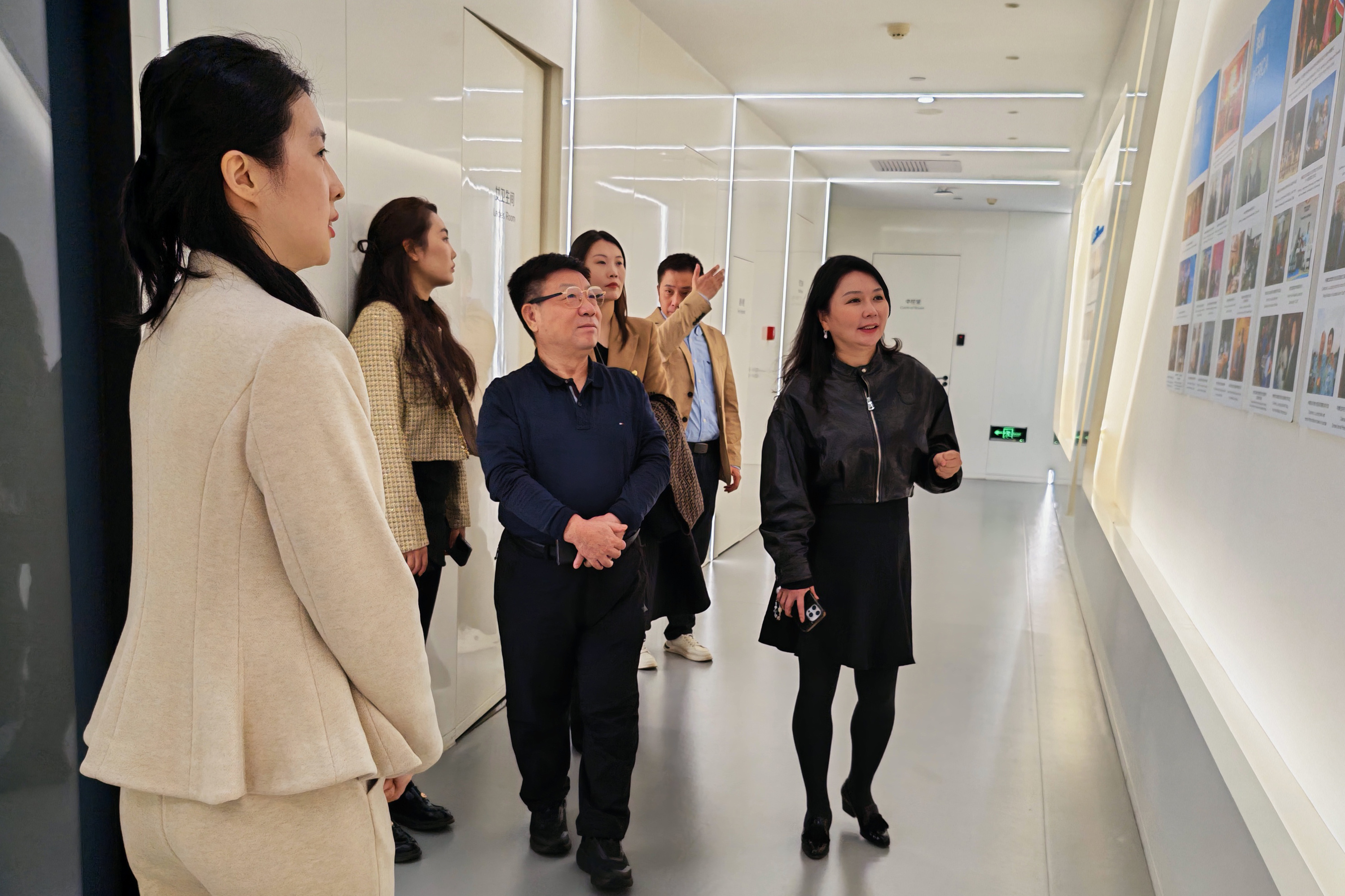 1762333185903158.jpg 1762333185903158.jpg